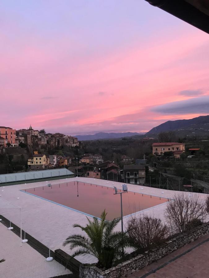 Le Rocce Bed and Breakfast SantʼAgata deʼ Goti Buitenkant foto