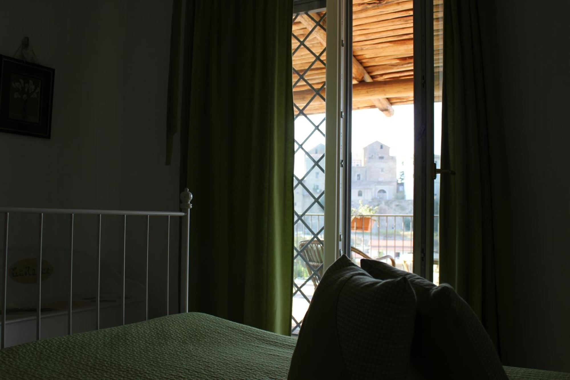 Le Rocce Bed and Breakfast SantʼAgata deʼ Goti Buitenkant foto