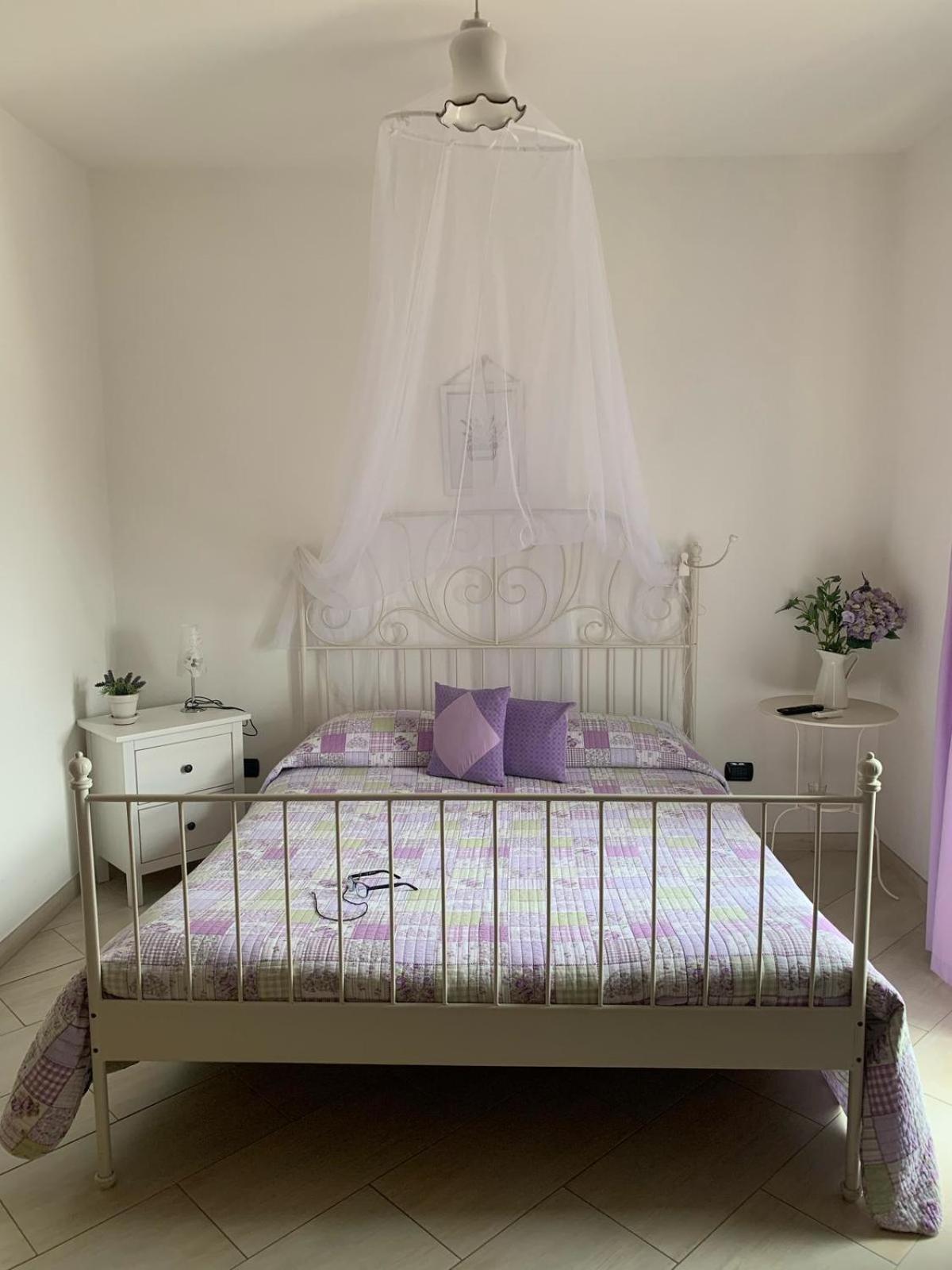 Le Rocce Bed and Breakfast SantʼAgata deʼ Goti Buitenkant foto