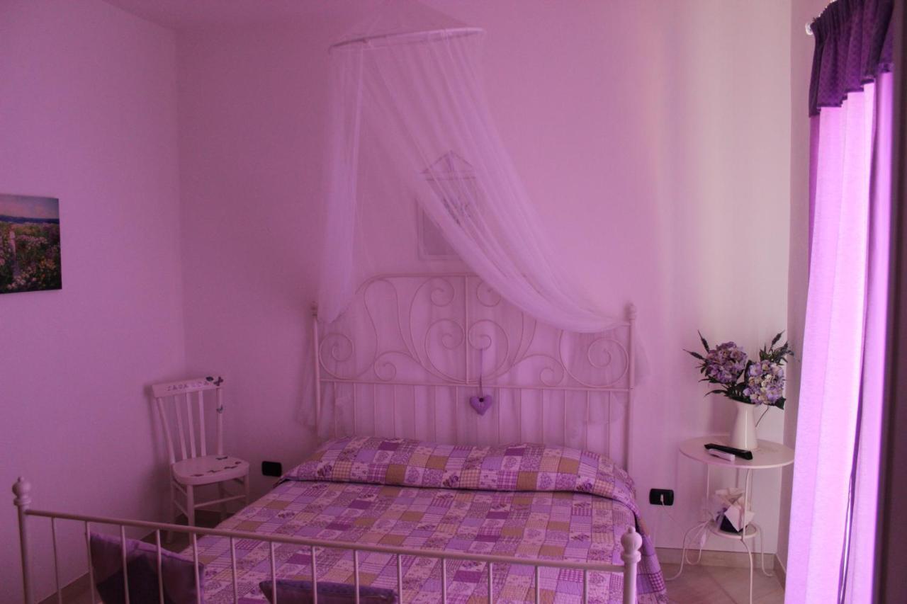 Le Rocce Bed and Breakfast SantʼAgata deʼ Goti Kamer foto