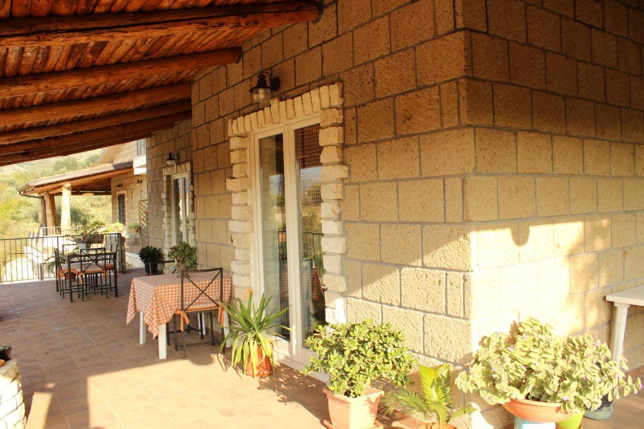 Le Rocce Bed and Breakfast SantʼAgata deʼ Goti Buitenkant foto